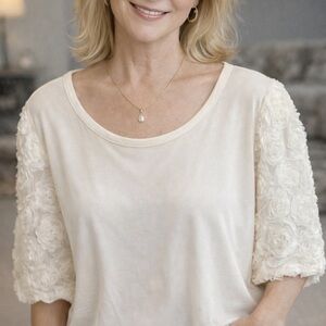 Elegant White Rose Lace Sleeve Top